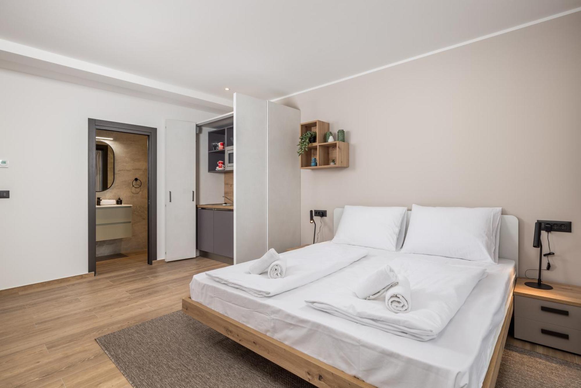 Belinda Apartments With Balcony Opatija Exterior photo