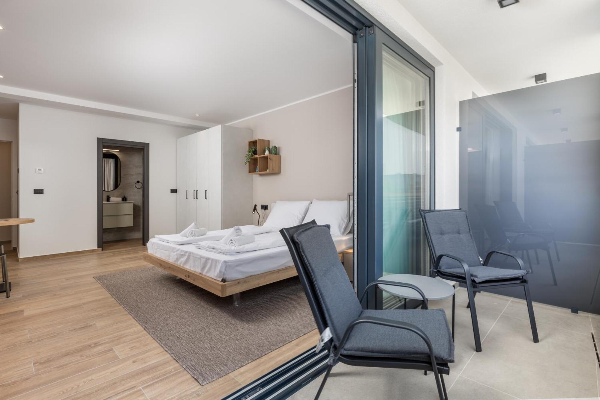 Belinda Apartments With Balcony Opatija Exterior photo