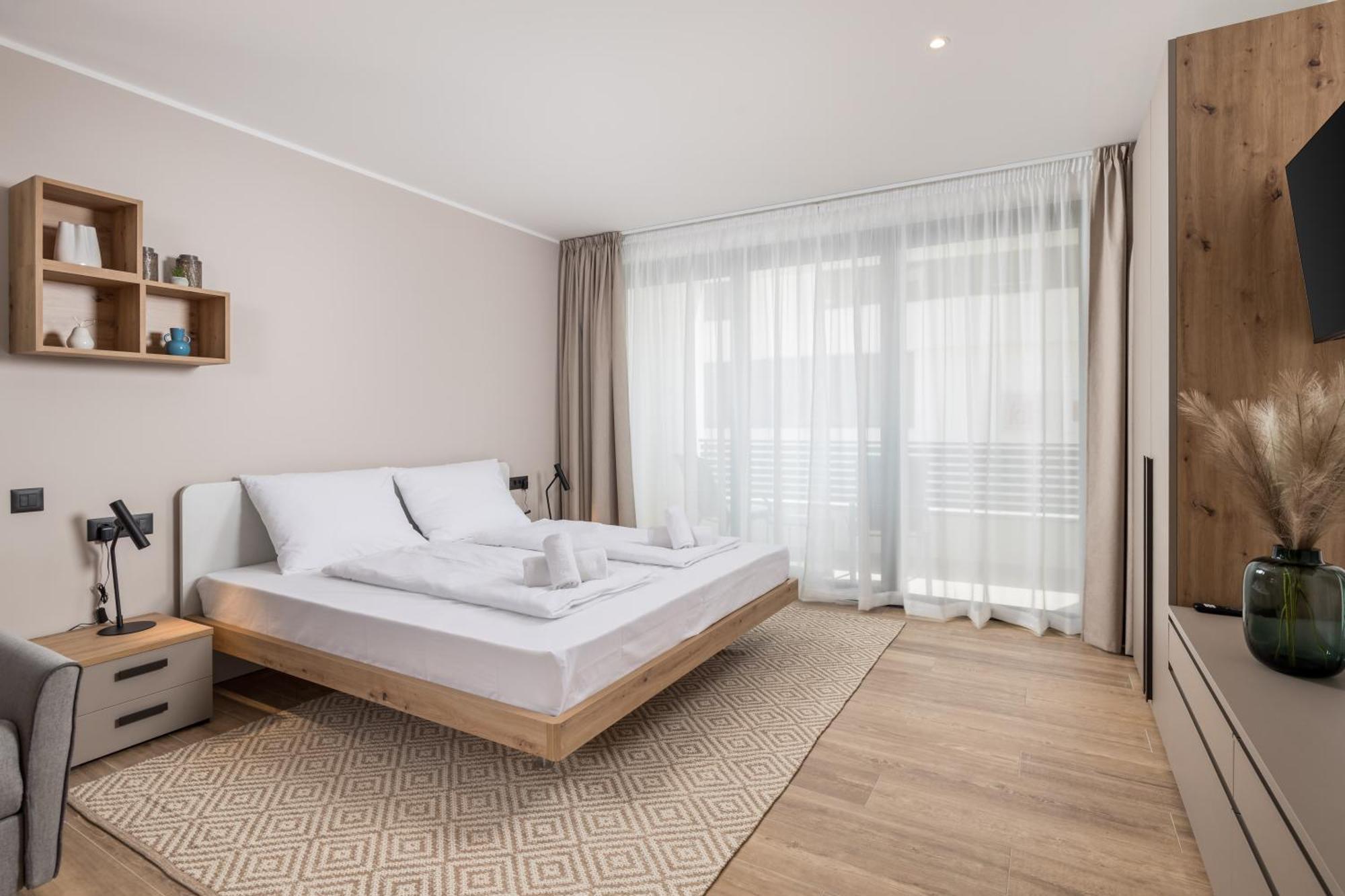 Belinda Apartments With Balcony Opatija Exterior photo